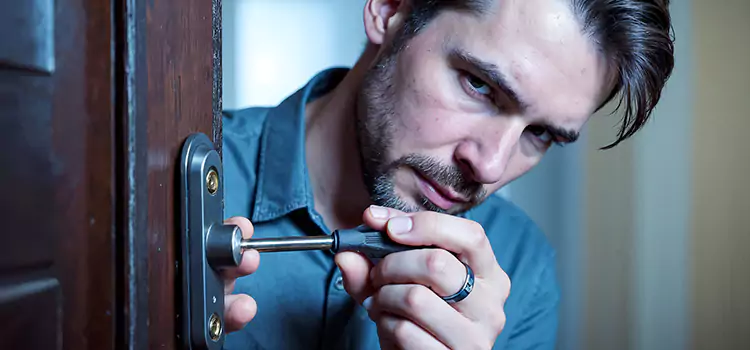 Eviction Locksmith West Bend