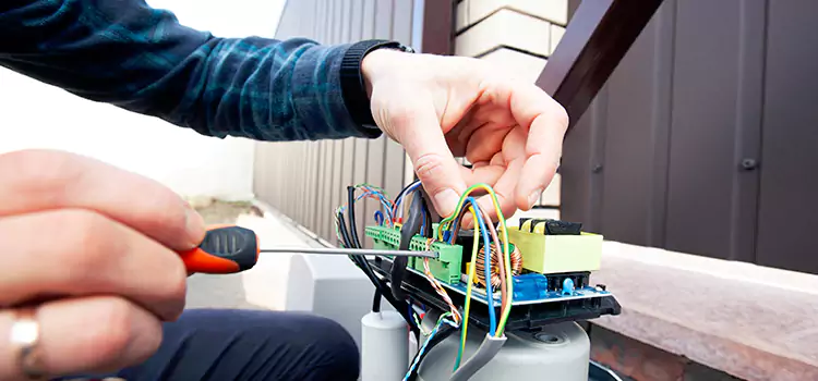 Electric Gate Maintenance West Bend